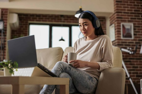 Darkino : le nouveau repaire des amateurs de cinéma sombre